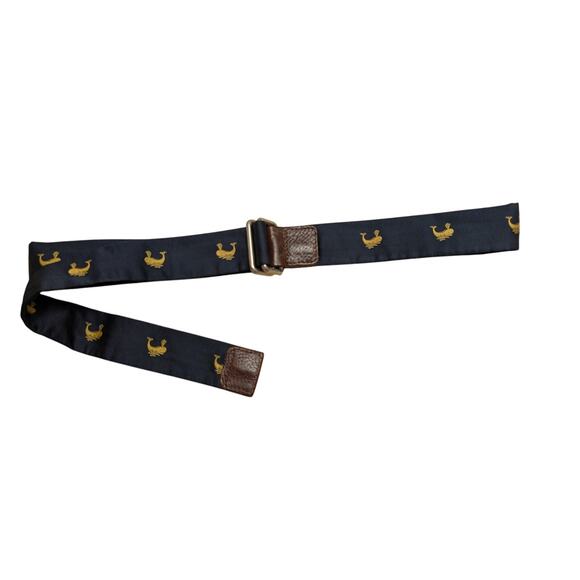 Brooks Brothers Embroidered Leather Tab D Ring Belt Whale Print Medium Nautical - Picture 1 of 5